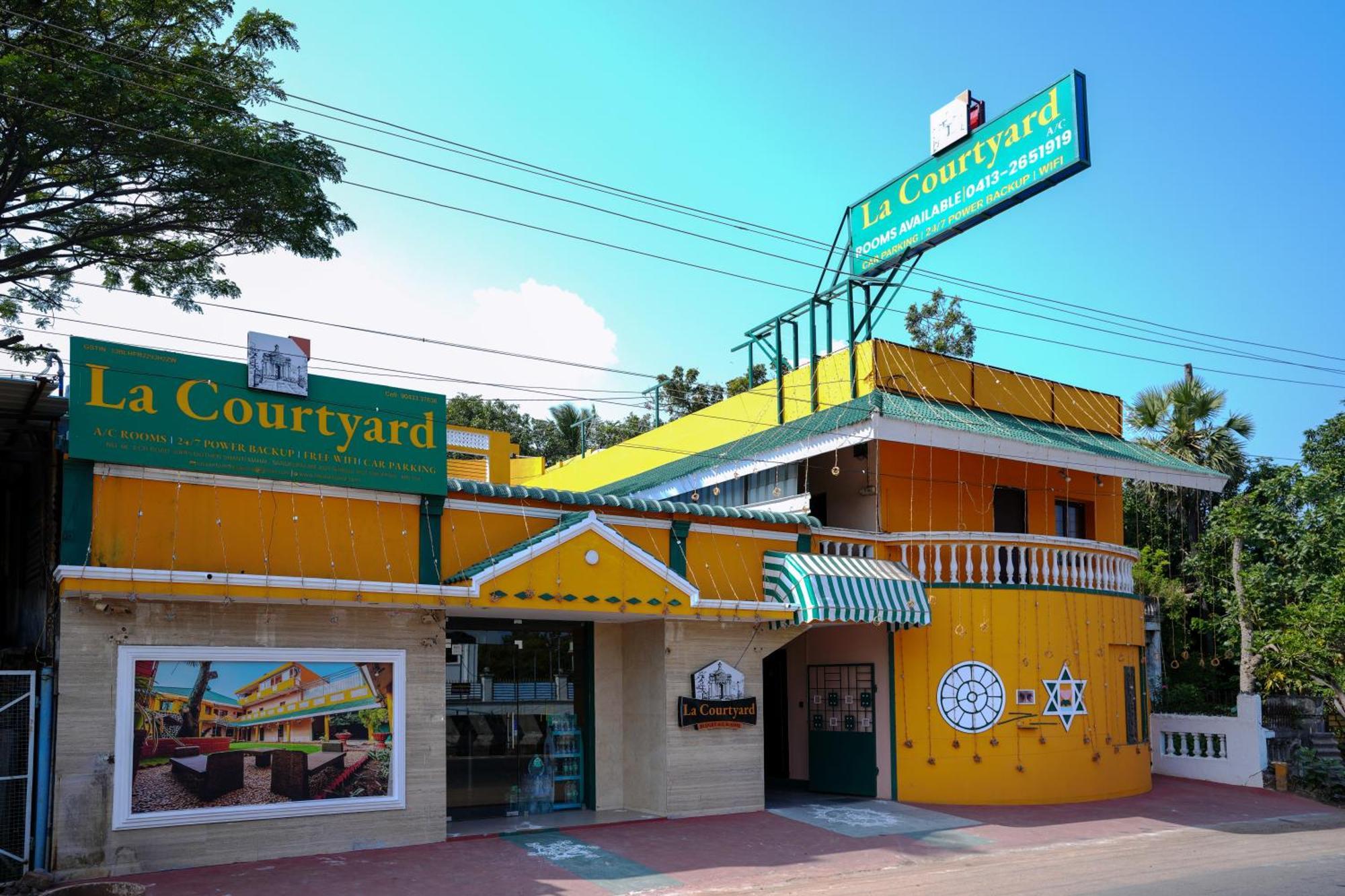 فندق La Courtyard بونديتْشيري المظهر الخارجي الصورة