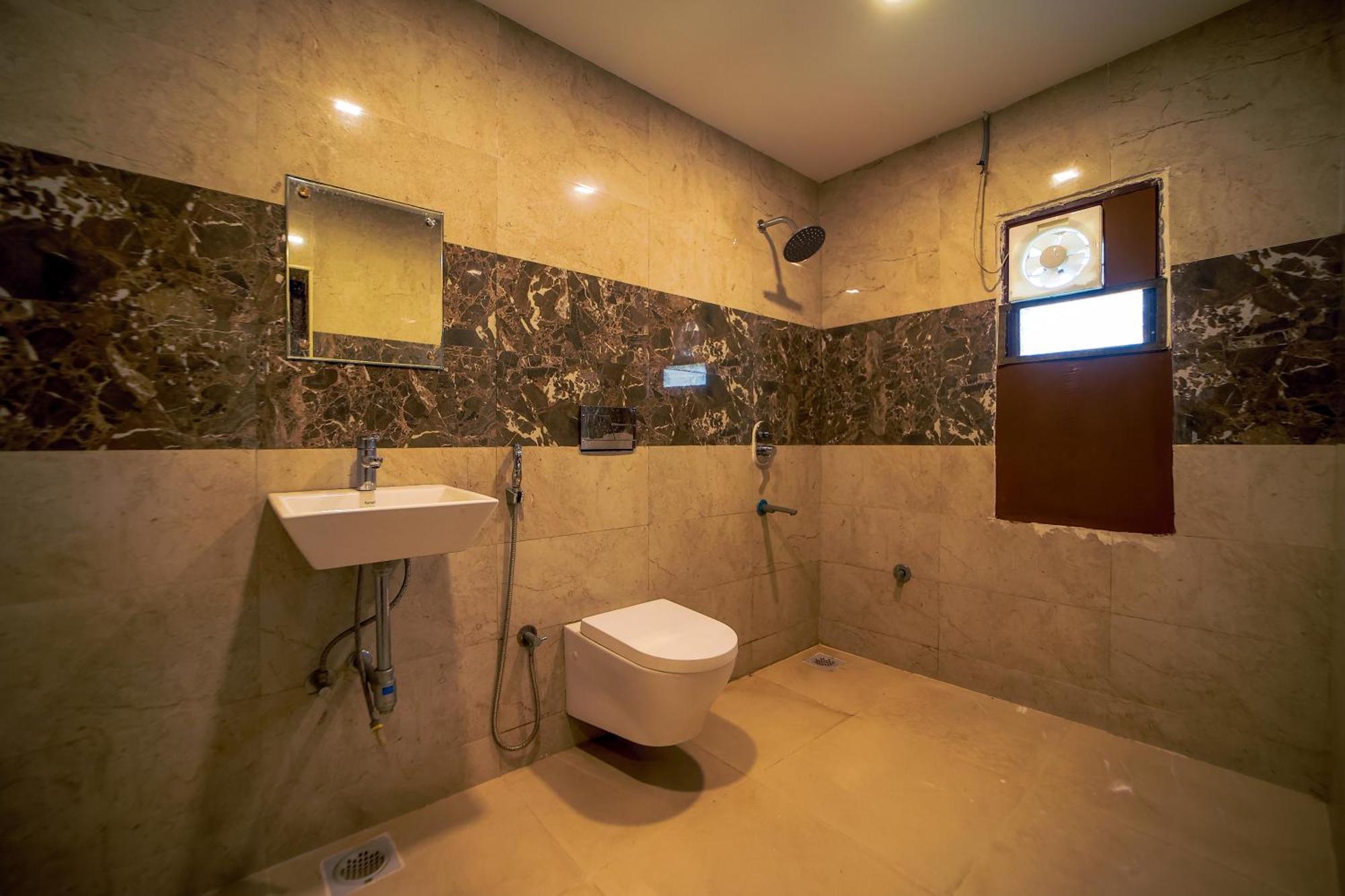 فندق La Courtyard بونديتْشيري المظهر الخارجي الصورة