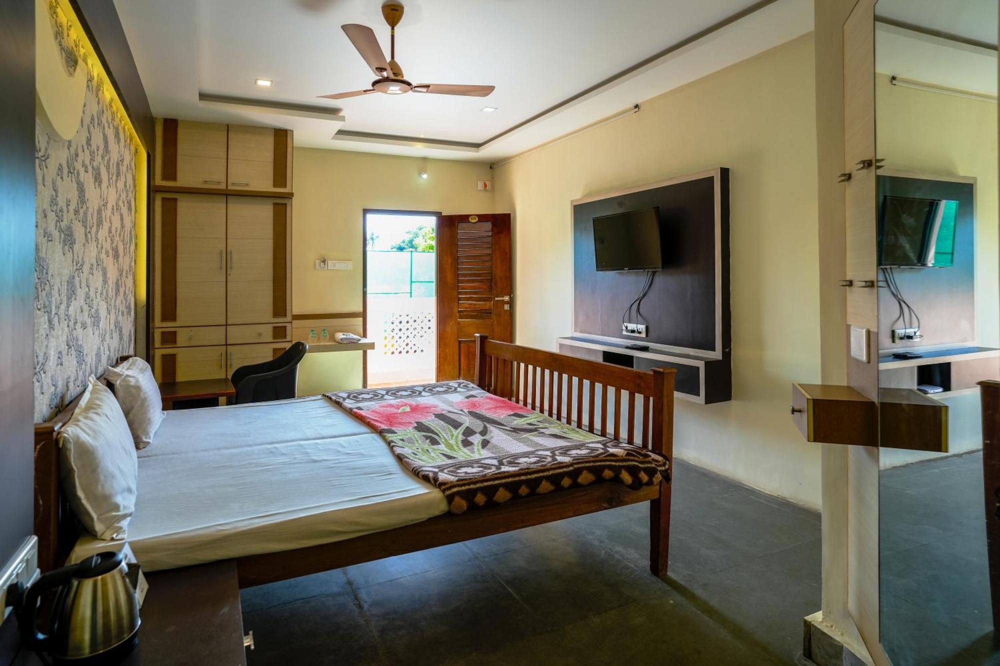 فندق La Courtyard بونديتْشيري المظهر الخارجي الصورة